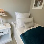 Strandvilla Strand-loft * Βέστερλαντ